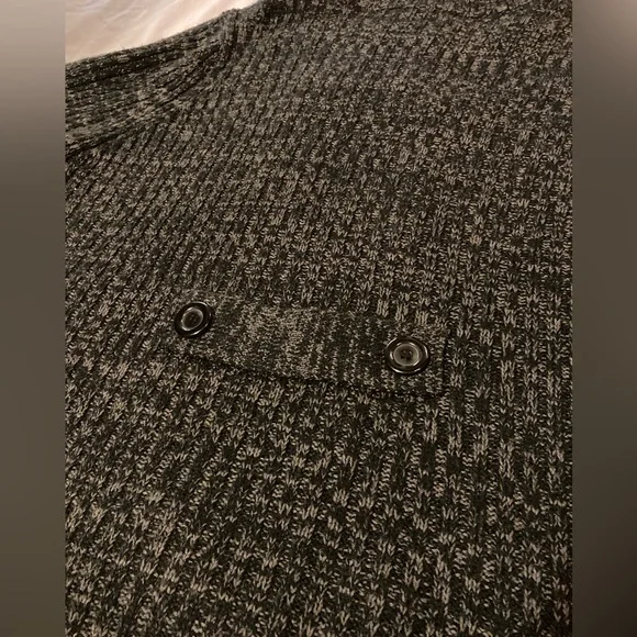 Mottled grey/black peacoat sweater - Picture 6 of 8